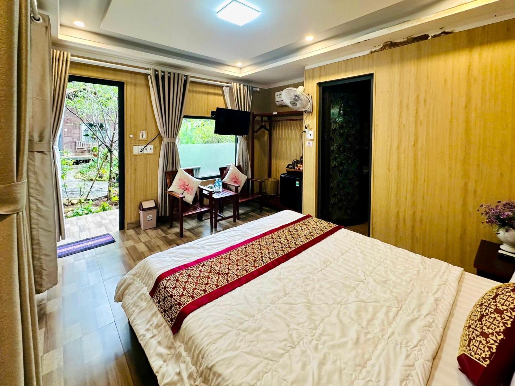 Bazan Home - Hotel & Bungalow Plây Ku Quarto foto
